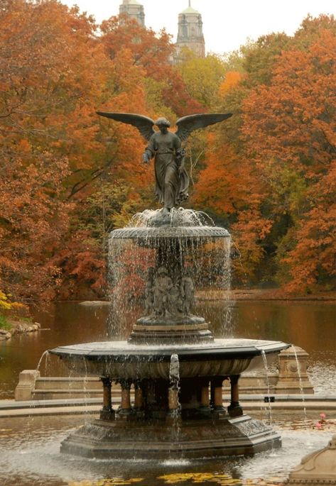 Bethesda Fountain Central Park, Bethesda Terrace, Fountain Park, Bethesda Fountain, Autumn In New York, City Aesthetic, Water Systems, Water Fountain, Works Of Art