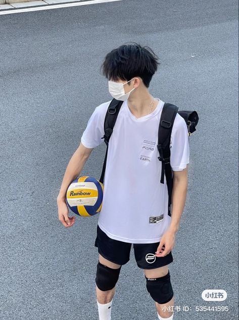 Korean Volleyball Men, Volleyball Boyfriend Aesthetic, Volleyball Boys Aesthetic, Volleyball Boyfriend, Vollyball Outfits, Volleyball Outfit, Volleyball Photography, Muka Lelaki, Boyfriend Aesthetic