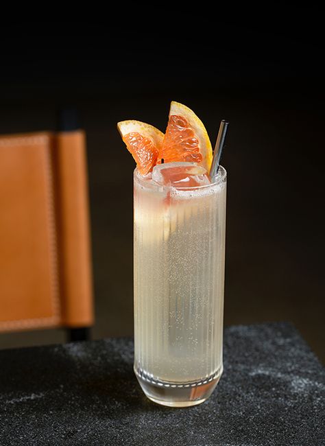 Highball: Gin Crown - Imbibe Magazine Cocktail Shoot, Sunset Ideas, Spicy Candy, Crown Photo, Paloma Cocktail, Winter Cocktail, Drinks Ideas, Grapefruit Juice, Gin Cocktails