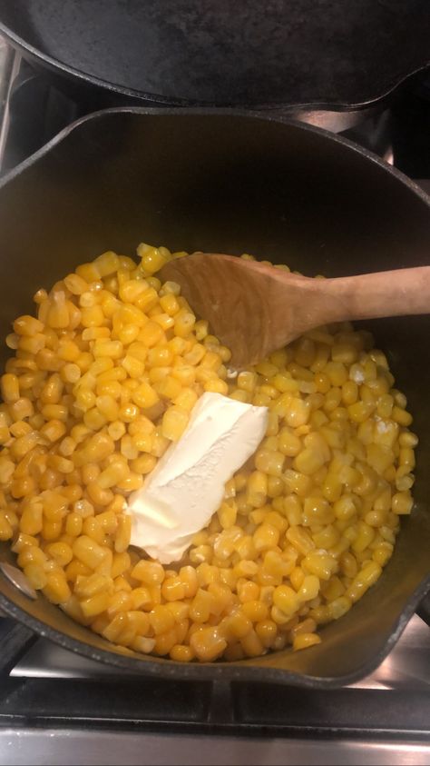 Garlic Parmesan Corn, Parmesan Corn, Canned Corn Recipes, Potluck Food, Corn Recipes Side Dishes, Butter Corn, Carb Sides, Buttered Corn, Low Carb Sides