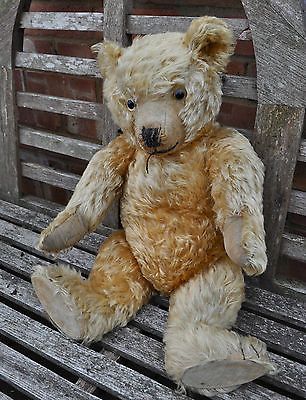 Vintage Chiltern Hugmee Mohair Teddy Bear 1930's 1930s Interior, Steiff Bears, Huggable Teddy Bear, Old Teddy Bears, Antique Teddy Bears, Steiff Teddy Bear, Mohair Teddy Bear, Charlie Bears, Teddy Bear Collection