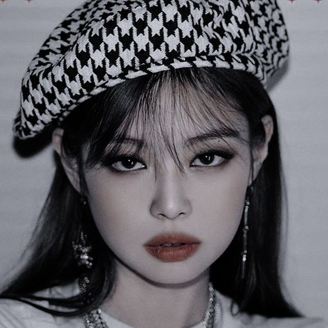 Blackpink Jennie, Corean girl, Aesthetic, Jennie Kim, K-pop Tags; #aesthetic #Jennie #Kim #blackpinkjennie #thealbum #bp #comeback #asiangirl #girl #kgirl #k-pop #asianmusic Blackpink Icons, Jennie Kim Blackpink, Aesthetic People, Portrait Inspiration, Blackpink Photos, Black Pink Kpop, The Villain, Kpop Aesthetic, Blackpink Jennie