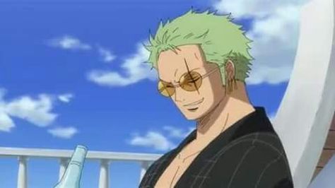 He should always smile *-* Zoro Screencap, One Piece Screencaps, Gold Icons, Zoro One Piece, Always Smile, Manga Anime One Piece, Roronoa Zoro, One Piece (anime), Smile Face