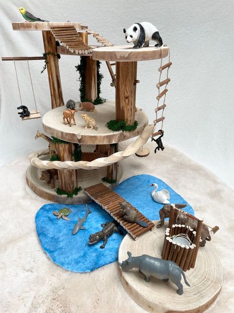 Diy Small World Play, Diy Zoo For Kids, Treehouse Diy, Tree House Diy, Doll House Plans, Open Ended Toys, Small World Play, Diy Activities, I Am In Love