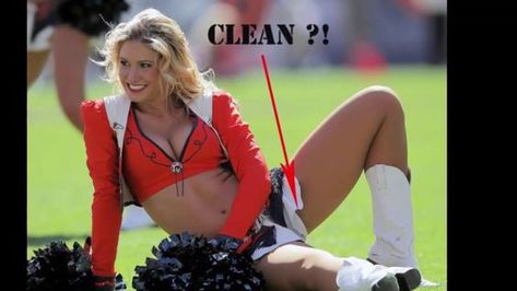 The Worst Cheerleaders Fails In History You Dont Want To Miss Romantic Bf, Funny Cheerleader, Wardrobe Fails, Lower Belly Workout, Hugs Kisses, Lower Belly, Embarrassing Moments, Strong Muscles, Nfl Cheerleaders