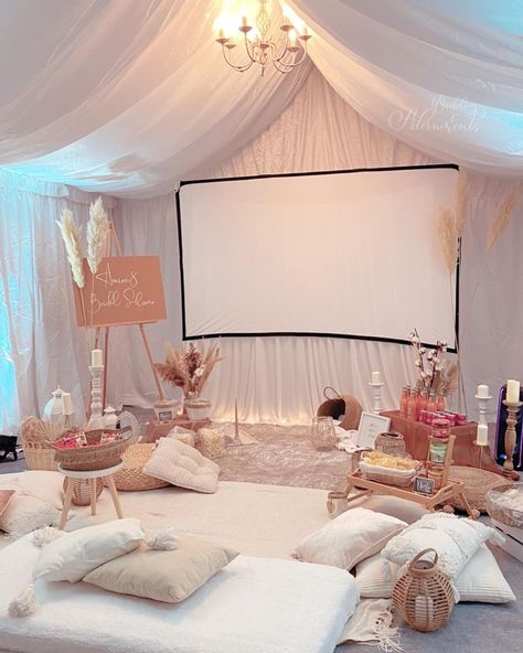 Movie Night Ideas Indoor, Bridal Shower Indoor, Indoor Movie Night, Wedding Movies, Movie Projector, Romantic Movies, Bridal Shower Theme, Marriage Proposals, Night Aesthetic