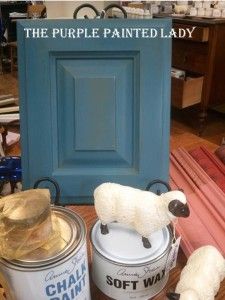 Olive and Aubusson Blue cabinet Annie Sloan Chalk Paint Aubusson Blue, Purple Painted Lady, Paint Your Kitchen Cabinets, Antibes Green, Aubusson Blue, Blue Cabinet, Blue Chalk Paint, Furniture Upcycling, Cup Storage