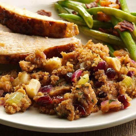 Stuffing With Cranberries, Cranberry Stuffing, Apple Stuffing, Sausage Stuffing Recipe, Bread Stuffing, Bread Dressing, Stuffing Recipes For Thanksgiving, Sage Sausage, Cranberry Bread