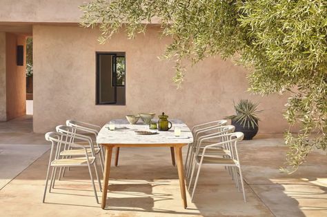 Manutti, Torsa Counter Table / 264X118 | Walters Wicker Outdoor Dining Table And Chairs, Dining Table And Chairs, Sofa Lounge, Chaise Bar, Garden Table, Outdoor Dining Set, Table And Chair Sets, Garden Chairs, Table Seating