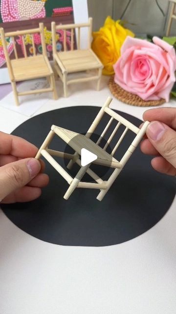 Crafts With Chopsticks, Chopsticks Crafts, Handicraft Ideas, Kids Handicraft, Paper Craft Ideas, Homemade Toys, Flower Diy, Flower Diy Crafts, Chopsticks