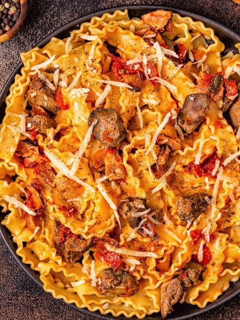 Jamie Oliver Chicken Liver Pasta Sour Cream Pasta, Jamie Oliver Chicken, Chicken Liver Recipes, Liver Pate, Dried Porcini Mushrooms, Chicken Liver Pate, Liver Recipes, Pasta Chicken, Cream Pasta