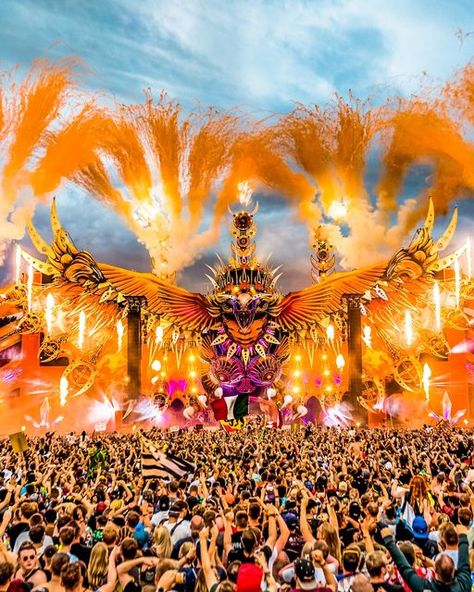 Spiritual Festival, Calender 2023, Coachella Stage, Food Gifs, Defqon 1, Festival Stage, Night Festival, Festival Aesthetic, Electronic Music Festival