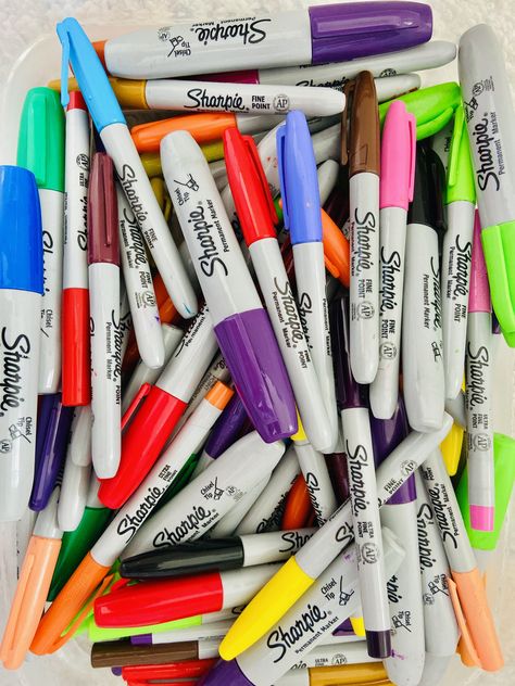 #sharpie #colorful #color #rainbow #artsupplies #crafts Cool Art Work, Sharpie Colors, Work Supplies, Sharpie Markers, Color Rainbow, Permanent Marker, Colored Pens, Nike Basketball, Get To Know Me