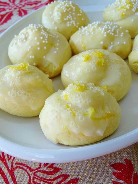 Anginetti, Italian Lemon Knot Cookies - Proud Italian Cook Italian Lemon Twist Cookies, Lemon Knot Cookies, Italian Knot Cookies, Knot Cookies, Italian Lemon Cookies, Lemon Drop Cookies, Lemon Icing, Drop Cookies, Italian Cookies