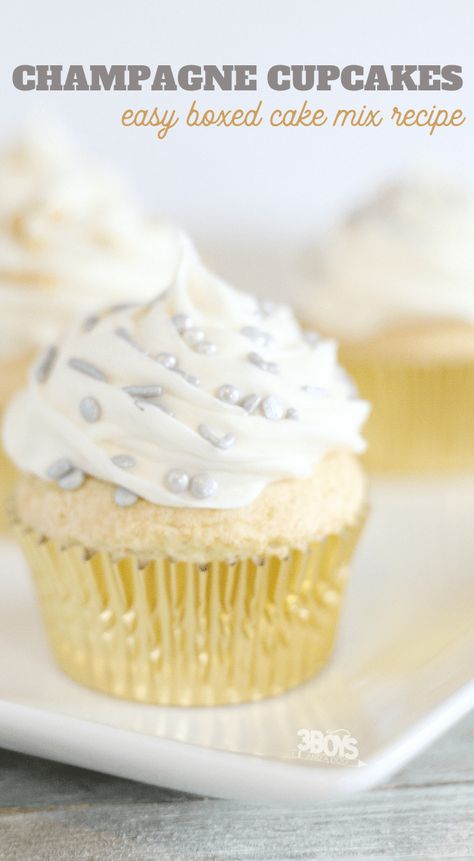 Moscato Cupcakes Box Cake Mixes, Champagne Cakes, Moscato Cupcakes, Champagne Cake Recipe, Champagne Cupcake Recipes, Champagne Recipes, Pink Champagne Cupcakes, Berry Cupcakes, Boozy Cupcakes