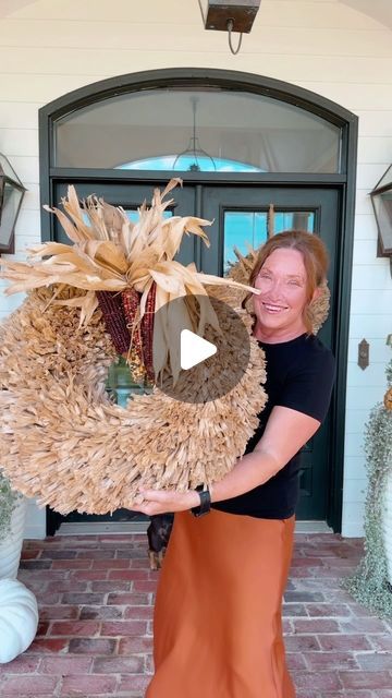 Cynthia McCloud on Instagram: "Welcome your guests with a rustic corn shuck wreath!

I finally found some beautiful Corn Shuck Wreaths!

Comment- 
🧡Corn Shuck Wreath 
And I’ll DM You the 🔗🧡

Add dried flowers, pine cones, twigs or beautiful colored Indian corn!

You can always add a ribbon!

Make it a DIY project or find one at your local farmers market!

I’ve had these for probably 15 years!

#cornshuckwreath #falldecorating #autumnvibes🍁 #fallwreath #fallporchdecor" Corn Shuck Wreaths, Indian Corn, Local Farmers Market, Fall Decorations Porch, Pine Cones, Fall Vibes, Farmers Market, Fall Wreath, Dried Flowers