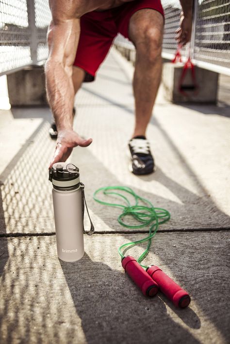 Premium Sports Water Bottle With Leak Proof Flip Top Lid  Eco Friendly  #CampingAccessoriesIdeas Water Bottle Sport, Sport Product Photography, Water Bottle Ads, Gym Bottle Water, Liquid Iv, Sport Drink, Monkey Coffee, Bottle Shoot, Gym Water Bottle