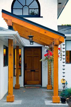 Gap between carport and house.  The roof is glass. Shed Roof Entry Porch, Slanted Front Porch Roof, Front House Pergola Entrance, Covered Walkway Side Of House, Covered Front Door Entrance, Flat Roof Porch Entrance, Covered Entryway Exterior, Side Door Entrance Ideas, Entrance Roof