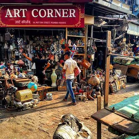 10 Best Fashion Street Shopping Places In Mumbai Places In Mumbai, Street Style India, Shopping In Mumbai, India Travel Places, India Shopping, Street Shopping, Mumbai City, Victorian Buildings, Shopping Places