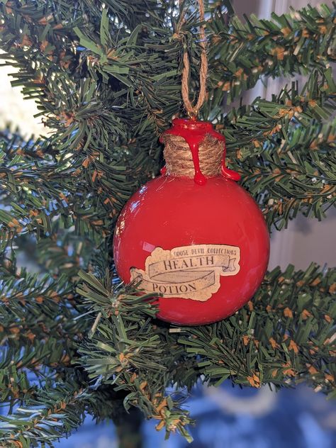 Potion Bottle Ornament| Health Potion Ornament| Dnd Ornament | Potion Ornament| Potion Bottle Christmas Ornament| Health Potion| Dnd Decor Dnd Ornaments Diy, Dnd Ornaments, Dnd Christmas, Dnd Decor, Health Potion, Harry Potter Christmas, Fantasy Lovers, Potion Bottle, Mail Letters