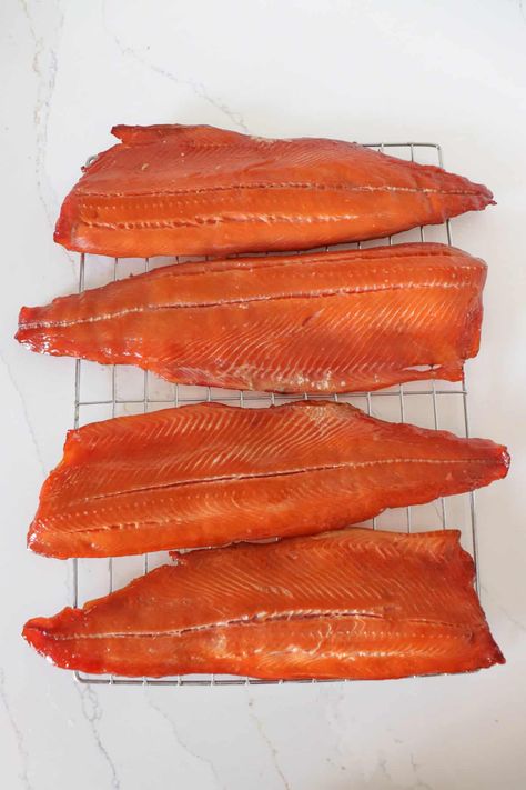 Elevate your dishes with this melt in your mouth cold smoked salmon recipe. Perfectly cured & rich in flavor - cold smoking is the way to go! Cured Salmon Recipe, Cold Smoked Salmon, Crockpot Drinks, Smoked Salmon Recipe, Smoked Salmon Pasta, Homemade Smoker, Smoked Salmon Salad, Raw Salmon, Smoked Salmon Recipes