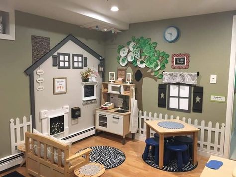 Daycare Rooms Setup, Toddler Daycare Rooms, Daycare Room Ideas, Daycare Spaces, Home Daycare Ideas, Daycare Rooms, Indoor Playroom, Daycare Decor, Diy Playroom