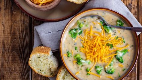 Soup-Eating Habits That Can Hinder Weight Loss — Eat This Not That Food Processor Recipes Healthy, Pancreas Diet, Pancreatic Diet Recipes, Kale Pesto Recipe, Energy Bars Recipe, Cream Of Broccoli Soup, Cauliflower Soup Recipes, Sweet Smoothies, Instant Pot Soup Recipes