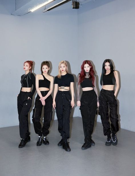 Dance Practice Outfits Kpop, Dance Practice Outfits, Kpop Dance Practice Outfits, Kpop Dance Outfits, Dance Style Outfits, Dance Outfits Practice, Practice Outfits, Women Bodycon Dress, Tennis Fashion