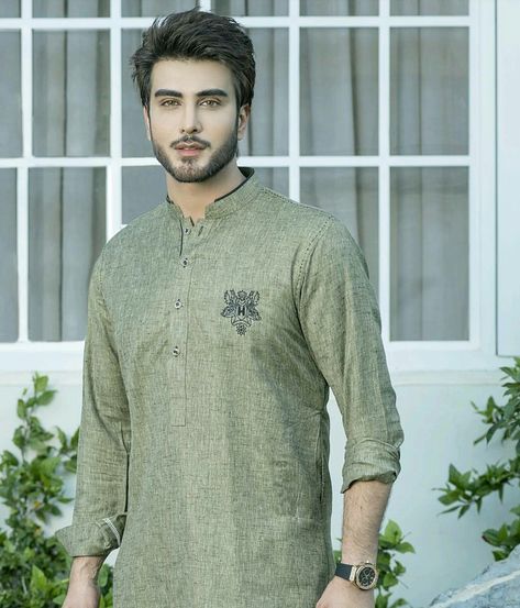 Imran abbas Pajama Design Pakistani, Black Punjabi Suit, Kurta Pajama Design, Pajama Design, Latest Kurta Designs, Zayn Malik Hairstyle, Imran Abbas, Boys Kurta Design, Man Dress