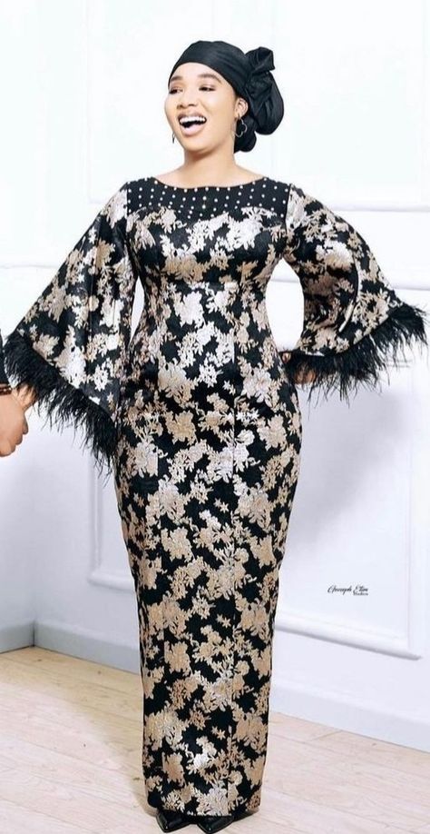 Damask Asoebi Styles Nigeria, Lace With Material Combination, Style For Damask Material, Lace Material Styles In Nigeria, Brocade Gown Styles Nigeria, Damask Material Dress Styles Nigeria, Brocade Styles For Women In Nigeria, Damask Boubou Styles Nigeria, Six Pieces Gown Lace Nigeria