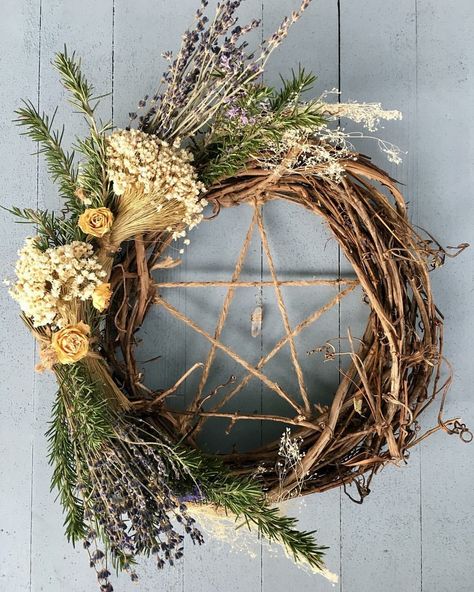 Pagan Autumn Decor, Pagan Christmas Wreath, Wheel Of The Year Wreath, Wiccan Wreaths, Pagan Yule Wreath, Diy Pagan Yule Decorations, Pagan Decor Home, Imbolc Wreath, Beltane Wreath