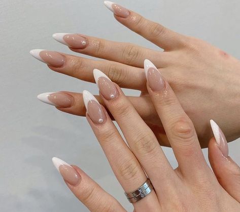 Long French Manicure, Red Acrylic Nails, French Manicure Nails, Nails Now, Minimal Nails, Classy Acrylic Nails, Exotic Nails, Nails Only, Neutral Nails