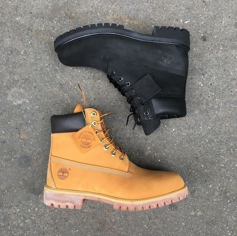 Black Timbs, Timber Boots, Tims Boots, Travis Scott Shoes, Tenda Camping, Boots Outfit Men, Timberland Boots Outfit, Cute Shoes Heels, Fresh Sneakers