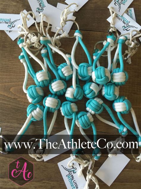 Teal Volleyball Paracord Keychain – The Athlete Company Volleyball Diy, Volleyball Snacks, Volleyball Crafts, Volleyball Party, Volleyball Senior Night, Volleyball Coach Gifts, Volleyball Apparel, Volleyball Team Gifts, Senior Exercises