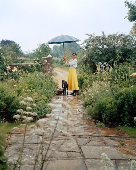 Bastien Halard, Miranda Brooks, Stella Tennant, Ursula Andress, English Home, Garden Pictures, English Country House, English House, The Cotswolds