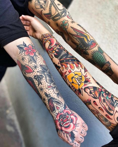 Old School Tattoo Sleeve, Post Tattoo, Old School Ink, Old School Tattoos, Colored Tattoo Design, American Traditional Tattoo Ideas, Traditional Tattoo Ideas, Traditional Tattoo Designs, Traditional Tattoo Sleeve