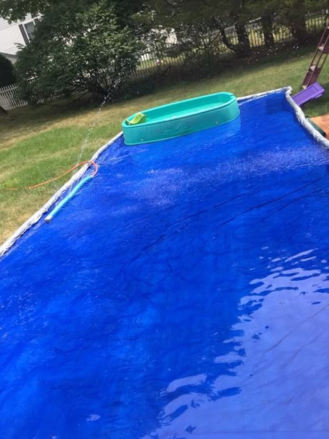 Check out these DIY water activities for your backyard #How-To, #Roundup, #kids, #Backyard Water Activities Backyard Playground Ideas, Diy Splash Pad, Backyard Water Fun, Backyard Splash Pad, Backyard Kids, Backyard Activities, Backyard Trampoline, Playground Ideas, Backyard Diy