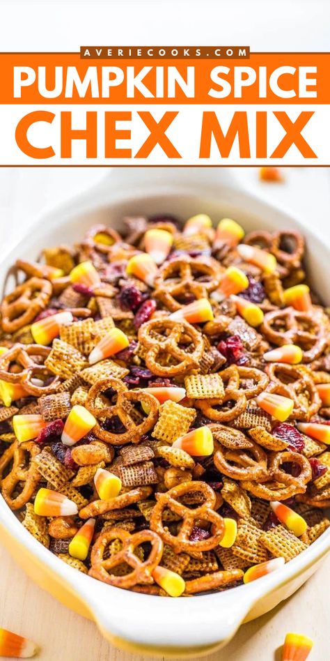 Serve up this 5-Minute Pumpkin Spice Chex Mix! This pumpkin recipe is a great Halloween food idea. Sweet and salty while being crunchy, crispy, and slightly chewy, this snack mix has something for everyone! Save this simple fall recipe! Salty Chex Mix, Maple Pumpkin, Chex Mix Recipes, Hot And Spicy, Holiday Snacks, Oreo Dessert, Chex Mix, S'mores, Snack Mix