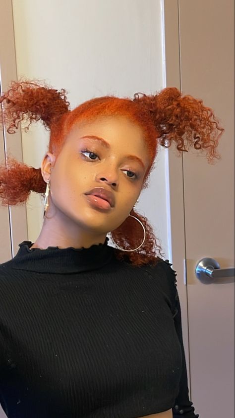 Ginger Hair With Ginger Eyebrows, Ginger Brows Eyebrows, Ginger Hair And Brows, Ginger Hair And Eyebrows, Dyed Eyebrows Black Women, Ginger Eyebrows Black Women, Ginger Eyebrows, Orange Eyebrows, Dyed Eyebrows