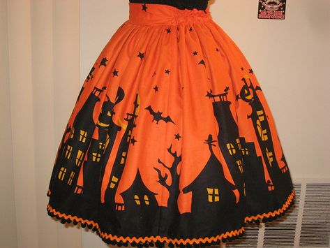 Halloween Houses 016 | Available for sale on ArtFire and my … | Flickr Halloween Houses, Halloween Apron, Halloween Skirt, Happy Haunting, Circle Skirts, Spooky Style, Halloween 2, Halloween Fabric, Halloween Stuff