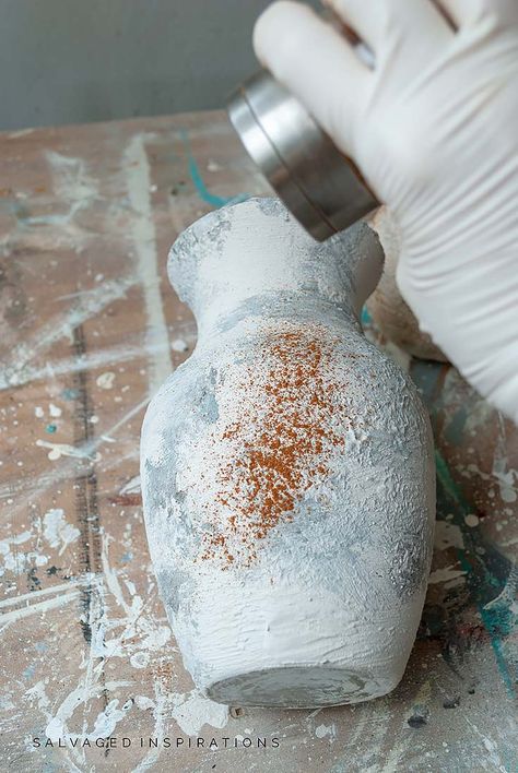 How To Paint Glass Vases - Salvaged Inspirations Diy Textured Vase, Restoration Hardware Lamps, Remove Paint From Glass, Cheap Glass Vases, Spray Painting Glass, How To Paint Glass, Pottery Barn Paint, Diy Painted Vases, Wall Decoration Diy