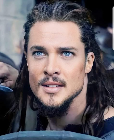 Alexander Dreymon Wife, Viking Wedding Traditions, Vikings Cast, Destiny Is All, Uhtred Of Bebbanburg, Orphanage Children, Alexander Dreymon, A Few Good Men, Viking Wedding