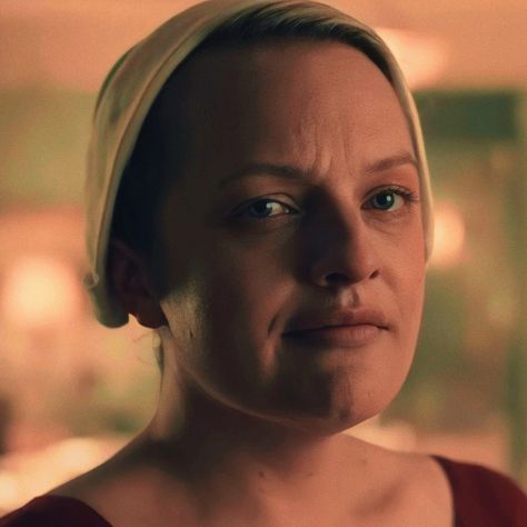 the handmaid's tale season 5 icons // the handmaid's tale icons // june osborne icons // offred icons June Osborne, Elizabeth Moss, Our Father Who Art In Heaven, The Handmaid's Tale, Handmaid's Tale, Best Actor, Tv Shows, Actors