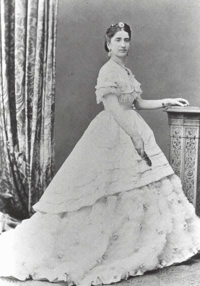 Darinka Kvekić, Princess consort of Montenegro wife of Prince Danilo Empress Sissi, Crinoline Dress, Empress Elisabeth, Maria Feodorovna, Alexandra Feodorovna, Victorian Women, Russian Fashion, White Gowns, Historical Costume