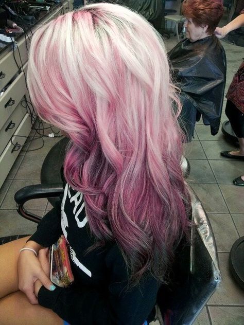 pink reverse ombre dyed hair, if only i was brave enough to do it haha Reverse Ombre Hair, Reverse Ombre, Hair Colorful, Ombre Hair Blonde, Hair Done, Ombré Hair, Ombre Hair Color, Blonde Ombre, Hair Envy