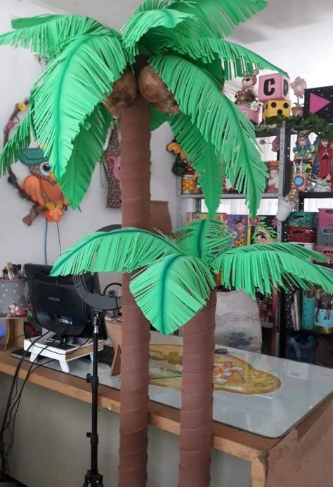 Thunder Island Vbs Decorations, Thunder Island Vbs 2024, Thunder Island Vbs, Island Theme Party, Paper Palm Tree, Jungle Theme Decorations, Jungle Theme Birthday Party, Deco Jungle, Hawaiian Party Decorations