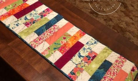 Table Runners Made From Jelly Rolls, Jelly Roll Table Runner Patterns Free, Jelly Roll Table Runner Patterns, Jelly Roll Table Runner, Quilt Runners, Quilt Table Runner, Strip Quilt Patterns, Table Runner Quilted, Quilted Table Runners Christmas