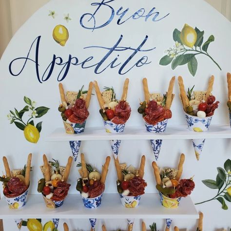 Italian Beach Theme Party, Sicilian Themed Bridal Shower Ideas, Amalfi Coast Theme Engagement Party, Amalfi Coast First Birthday, Positano Bridal Shower Ideas, Positano Tablescape, Positano Theme Party Food, Amalfi Coast Centerpiece, Mediterranean Bridal Shower Decor