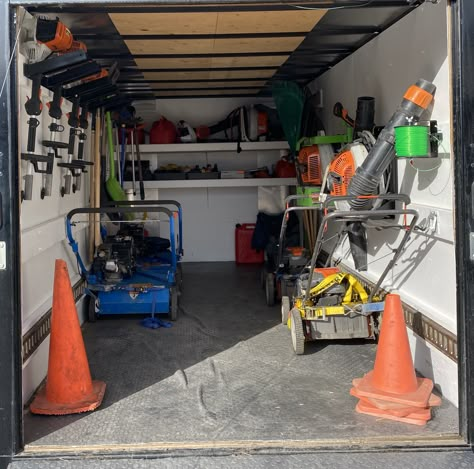 Lawn Equipment Storage, Trailer Layout, Work Van Ideas, Work Truck Storage, Atv Storage, Landscape Trailers, Work Trailer, Trailer Organization, Work Van