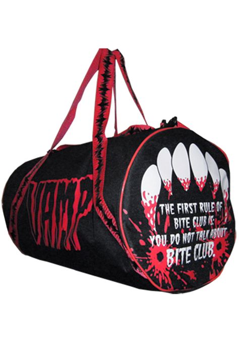 35,78e Kreepsville 666 Vamp Barrel Bag Zombie Gifts, Kreepsville 666, Horror Punk, Attitude Clothing, Barrel Bag, Rock Outfits, Gothic Horror, Gothic Outfits, Goth Fashion